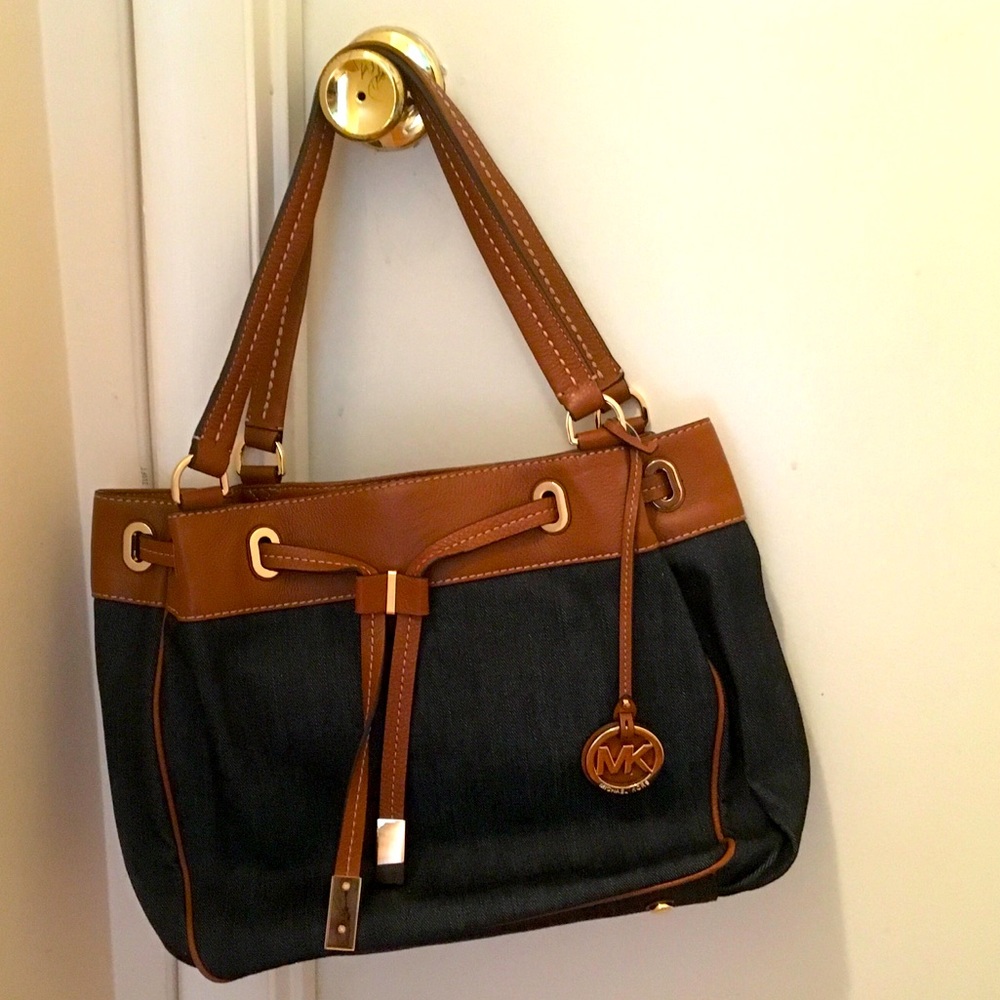 🆕 Michael Kors Marina Dark Denim Large Tote